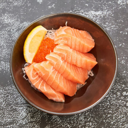 starter sashimi salmon